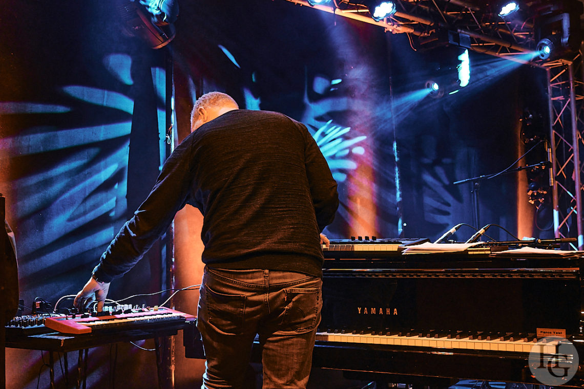 Craig Taborn trio